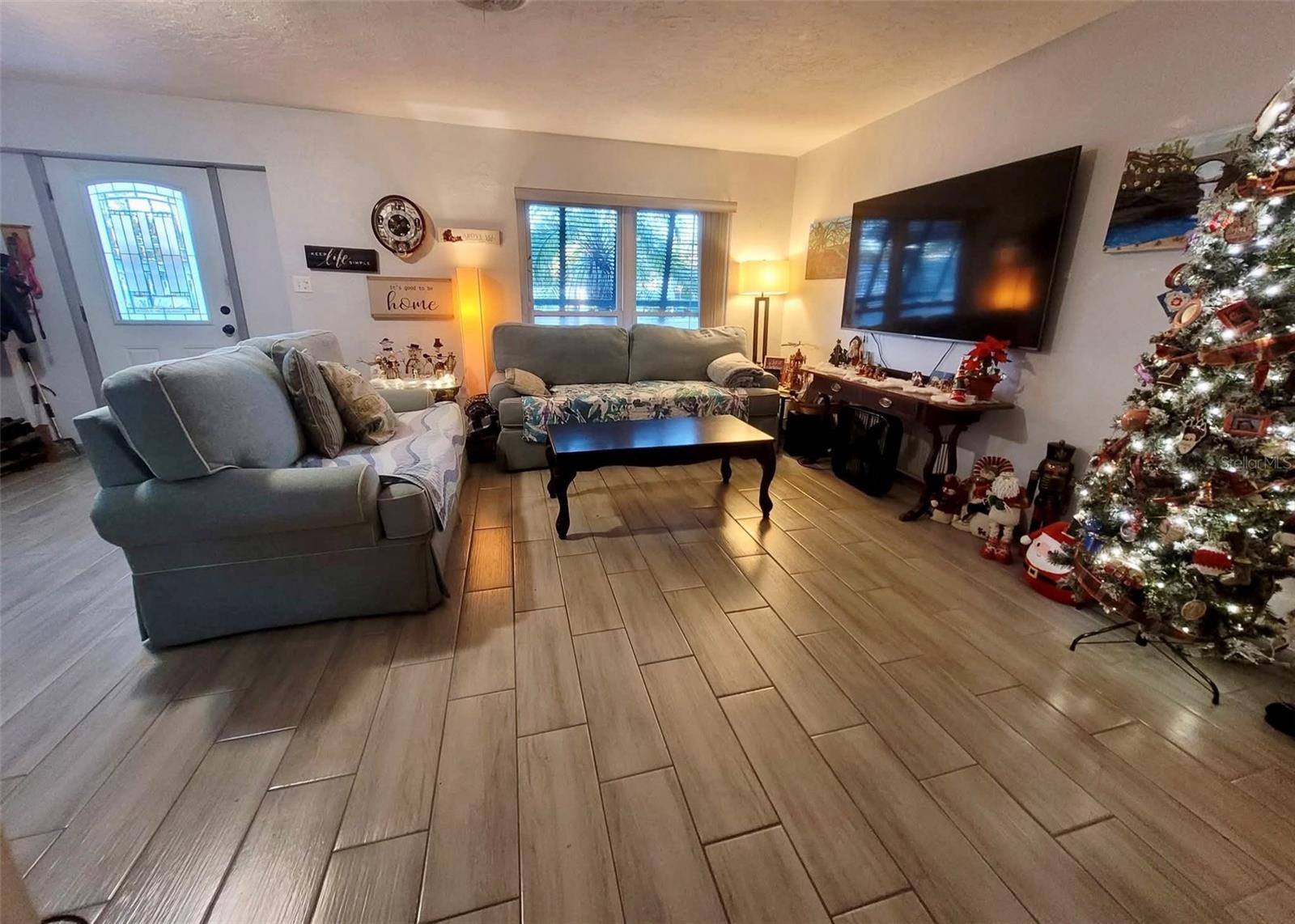 Image 5 of 36 For 3303 Florida Boulevard