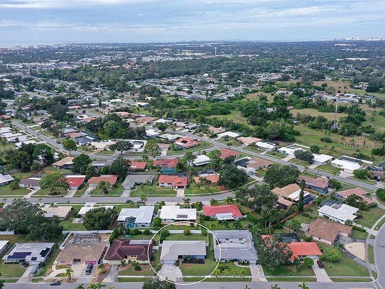 Image 6 of 38 For 7440 Blaine Way