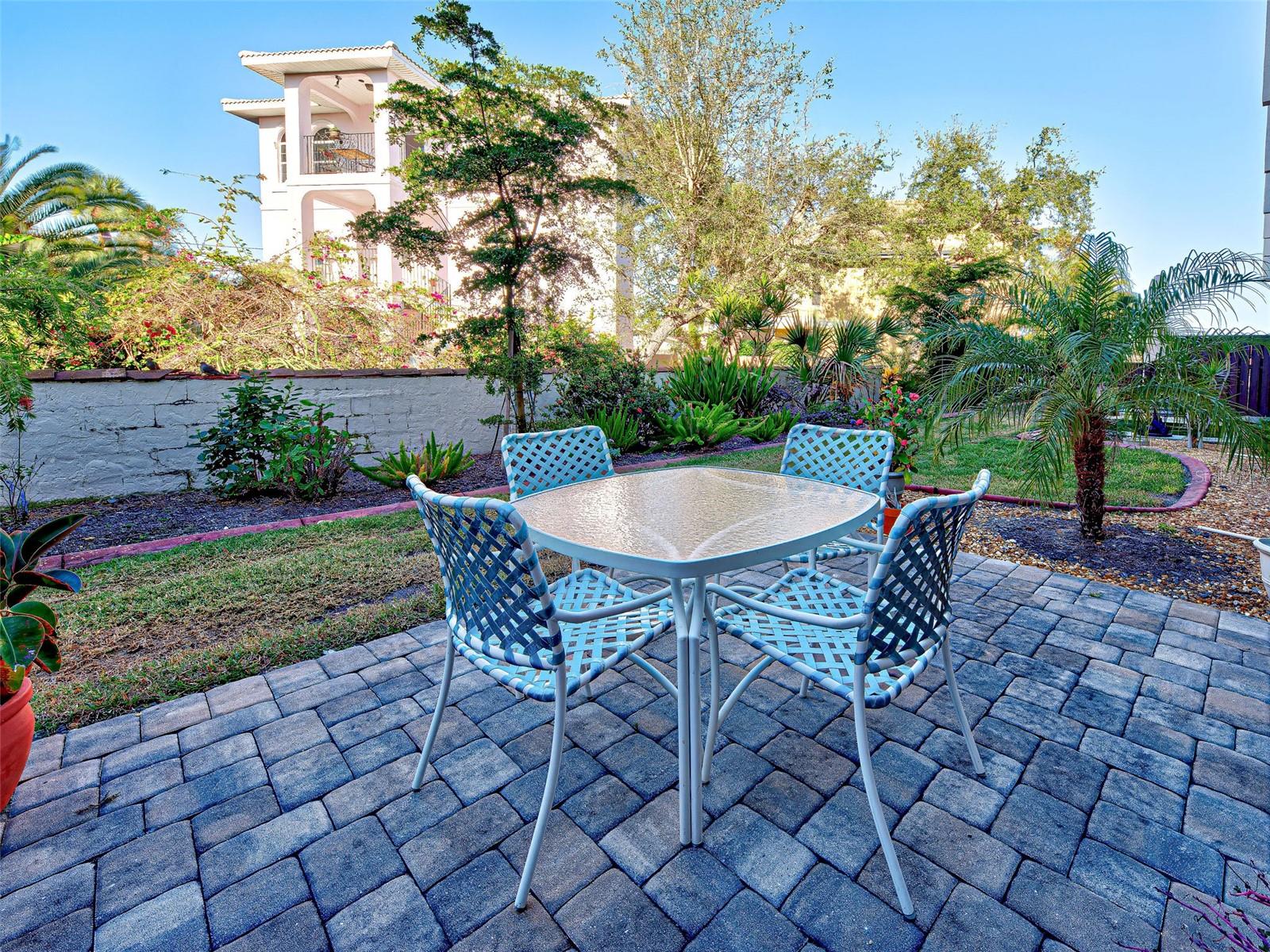 Image 24 of 64 For 260 Santa Maria Street 109