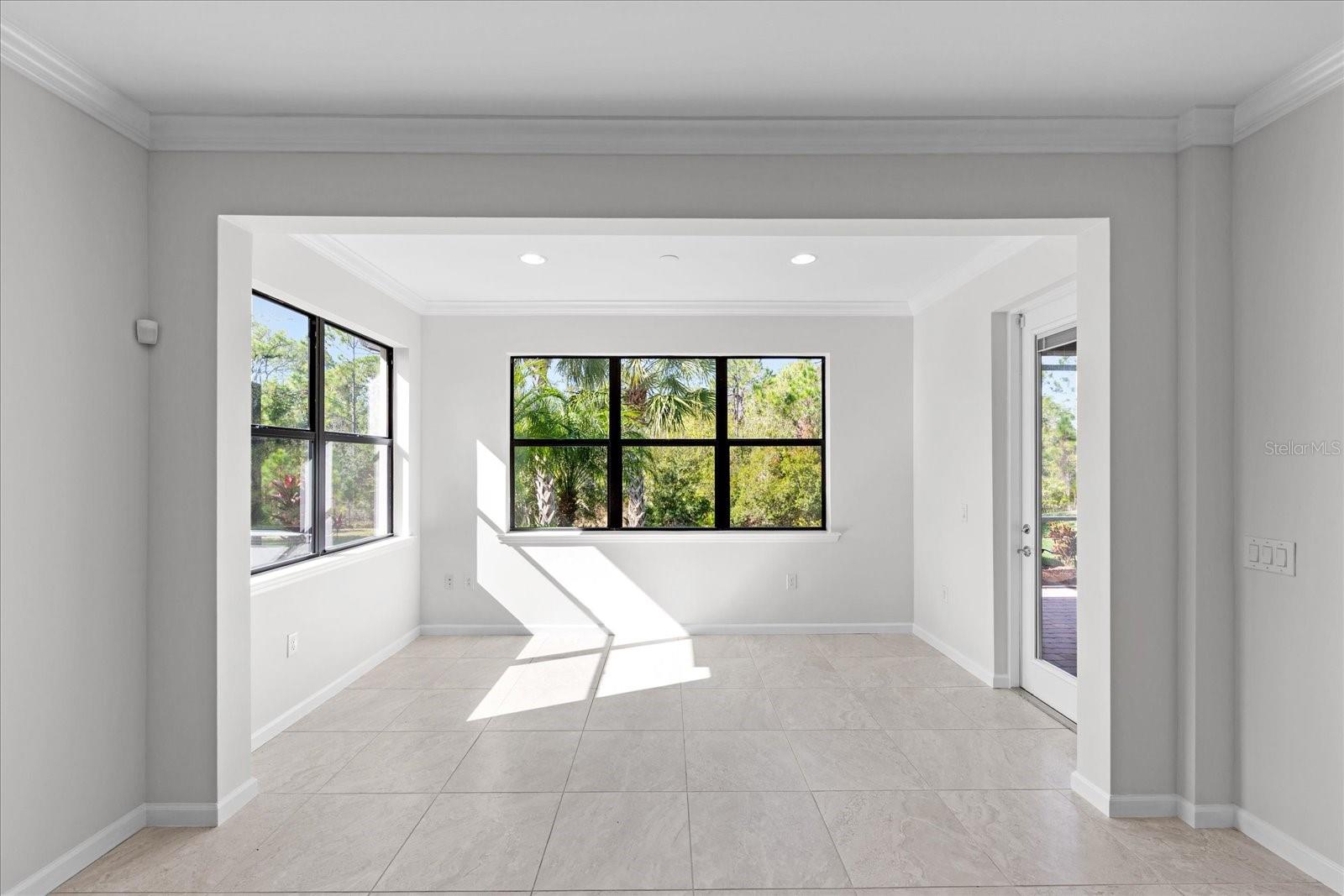 Image 15 of 91 For 16606 Blackwater Terrace