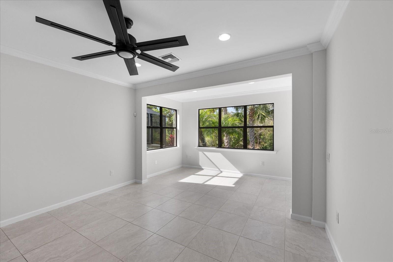 Image 19 of 91 For 16606 Blackwater Terrace