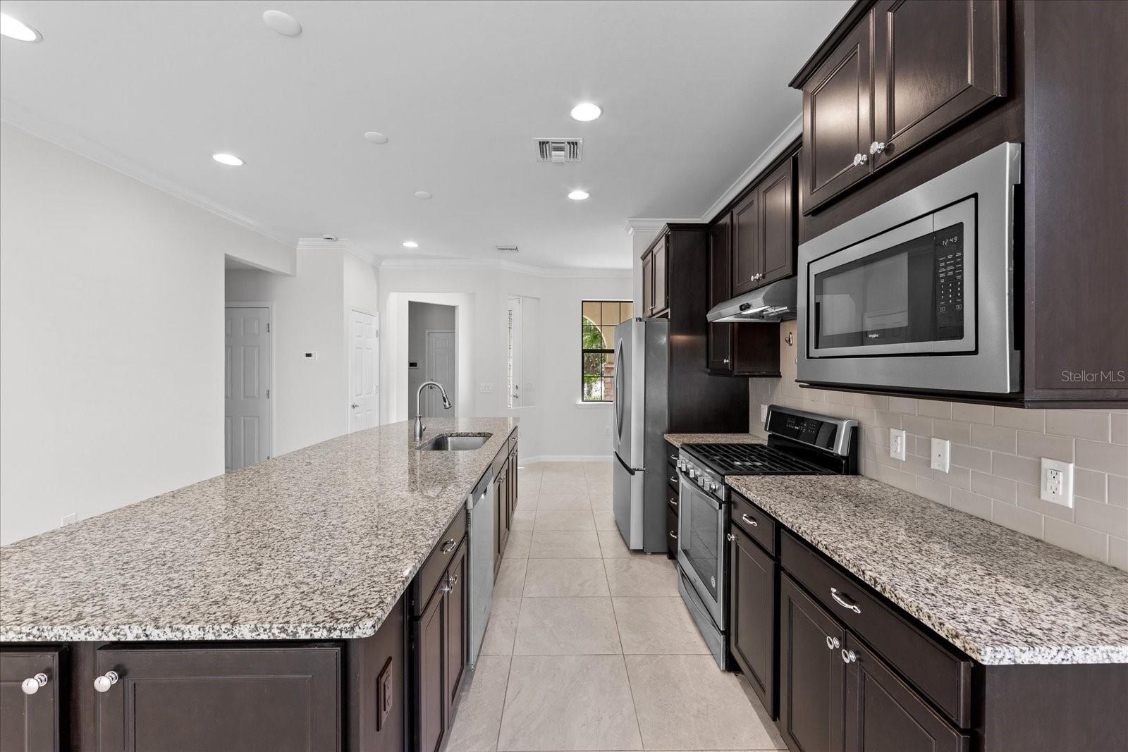 Image 7 of 91 For 16606 Blackwater Terrace