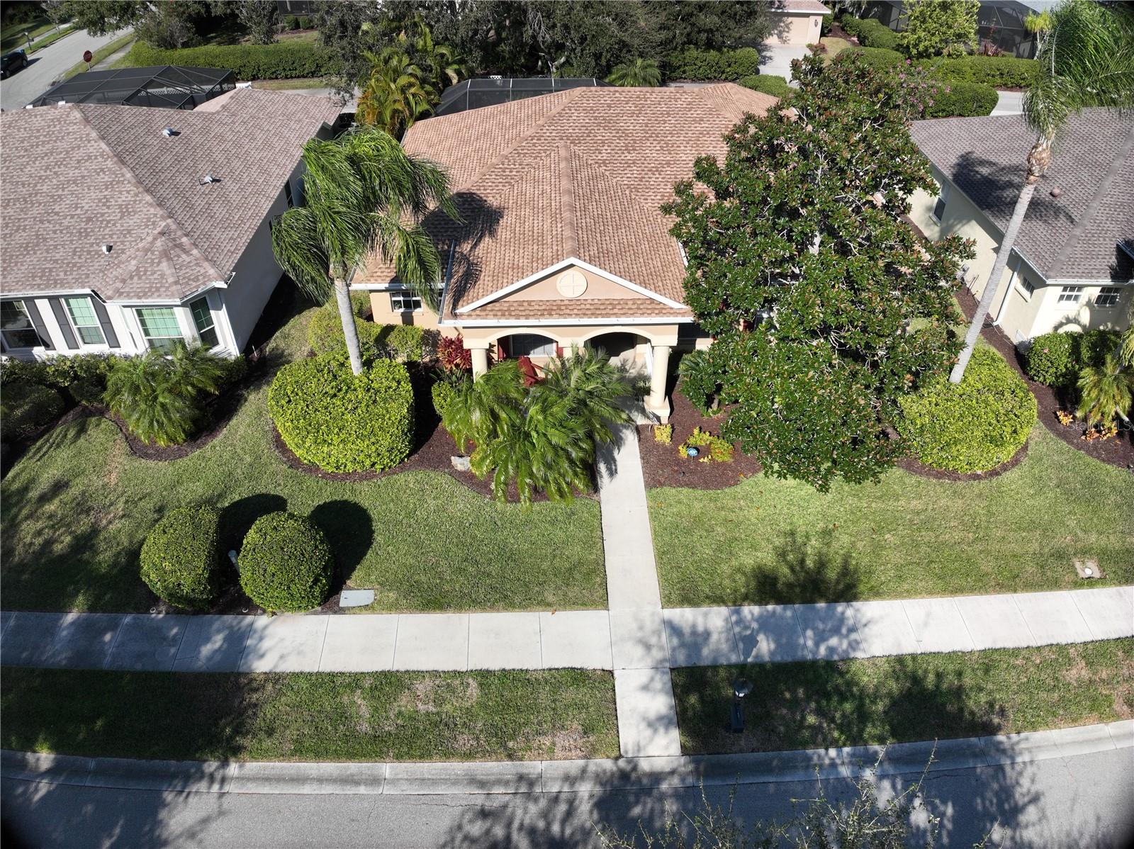 Image 37 of 59 For 711 Shadow Bay Way