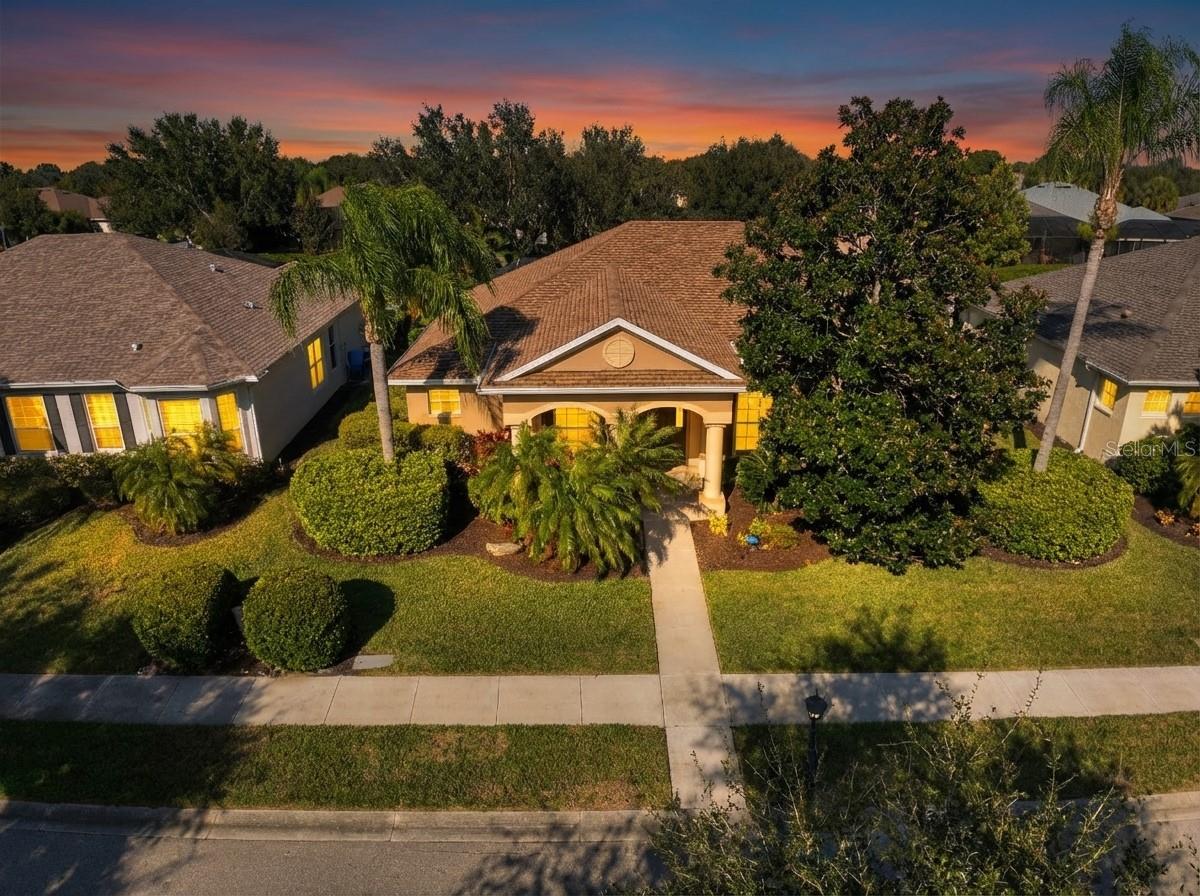 Image 45 of 59 For 711 Shadow Bay Way