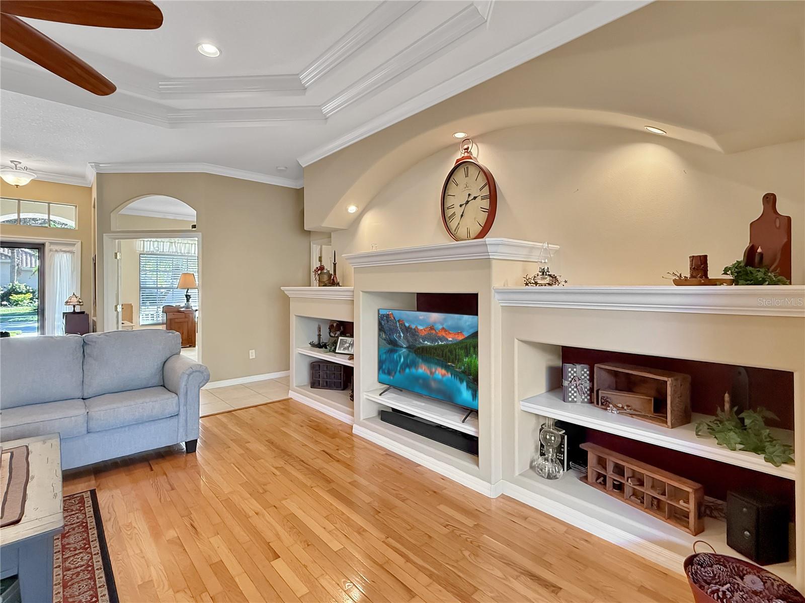 Image 6 of 59 For 711 Shadow Bay Way