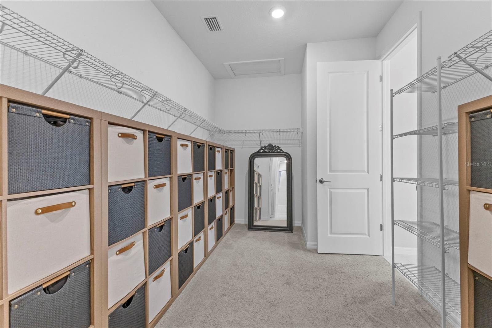 Image 24 of 46 For 5679 Blue Reef Place