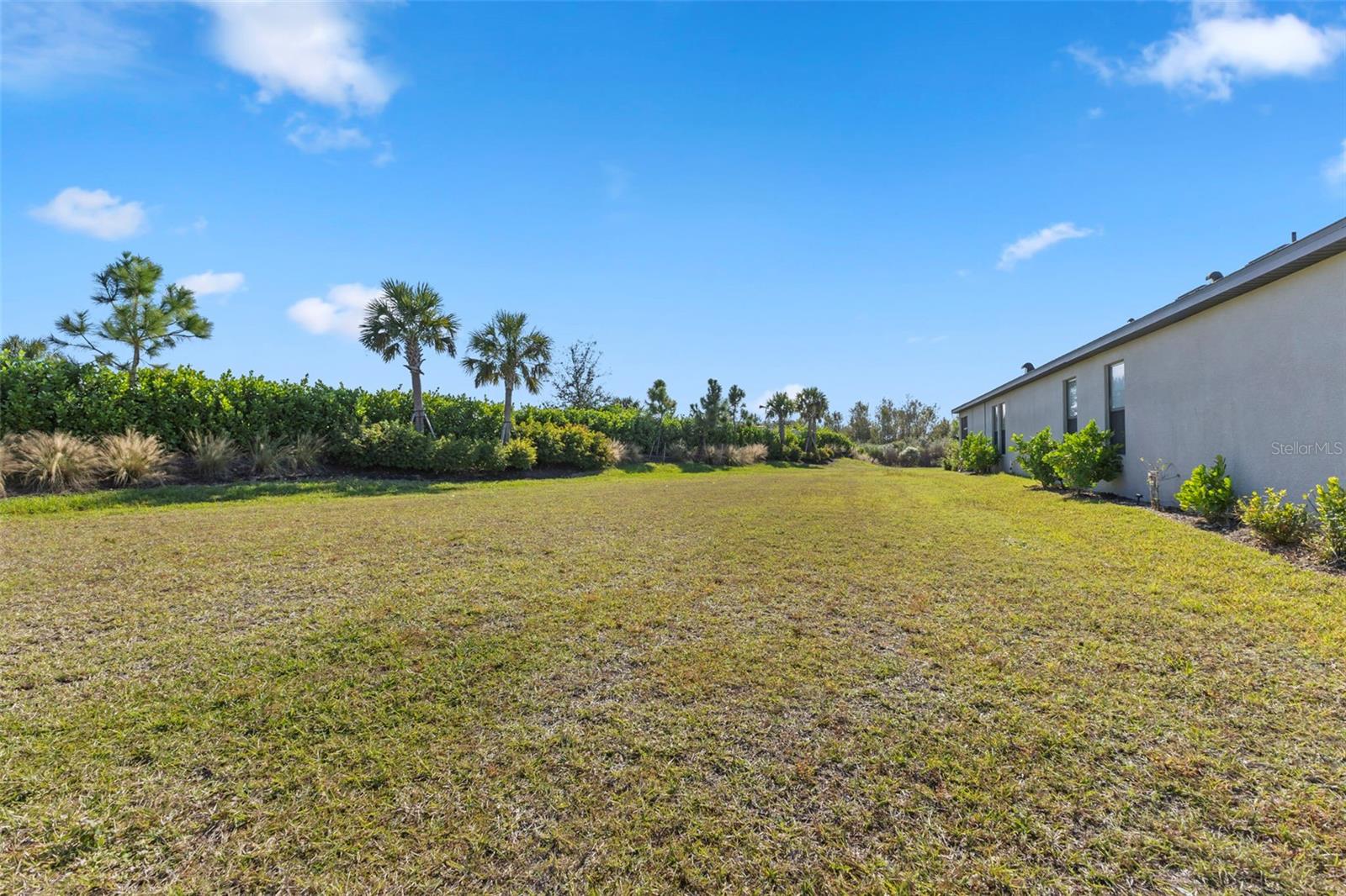 Image 34 of 46 For 5679 Blue Reef Place