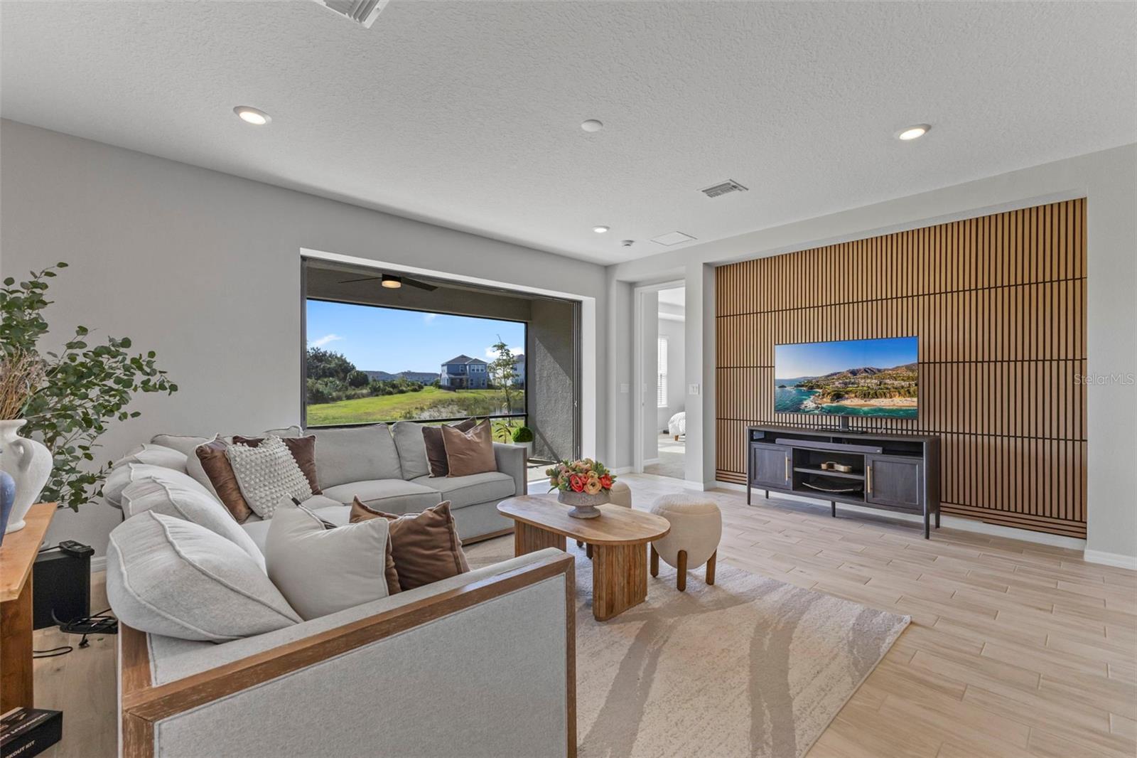 Image 4 of 46 For 5679 Blue Reef Place