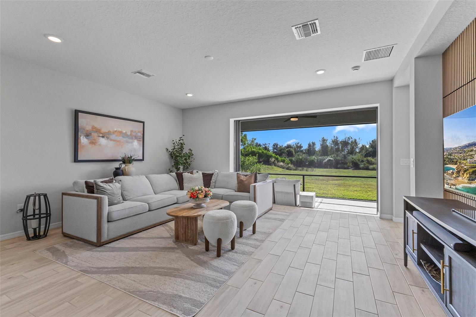 Image 6 of 46 For 5679 Blue Reef Place