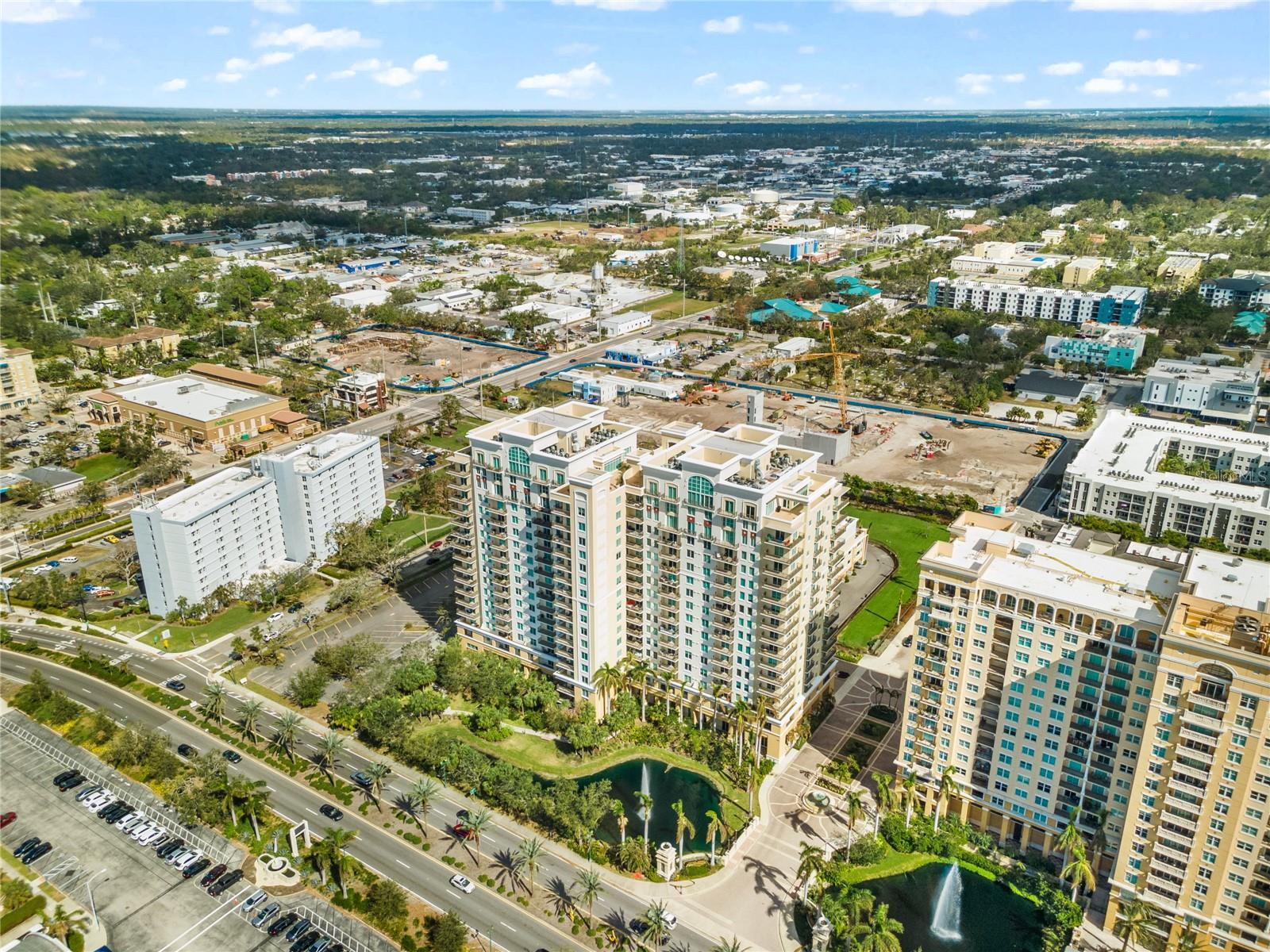 Image 39 of 63 For 800 Tamiami Trail 321