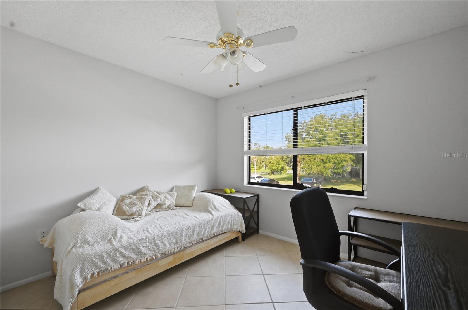 Image 14 of 18 For 7845 Eagle Creek Drive