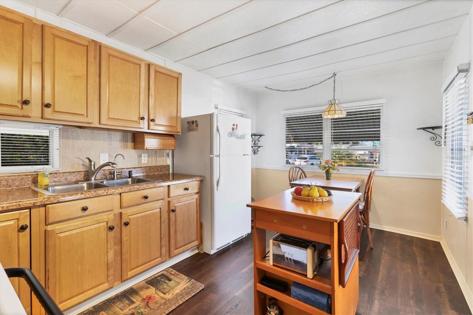 Image 11 of 45 For 4103 12th Street Court E