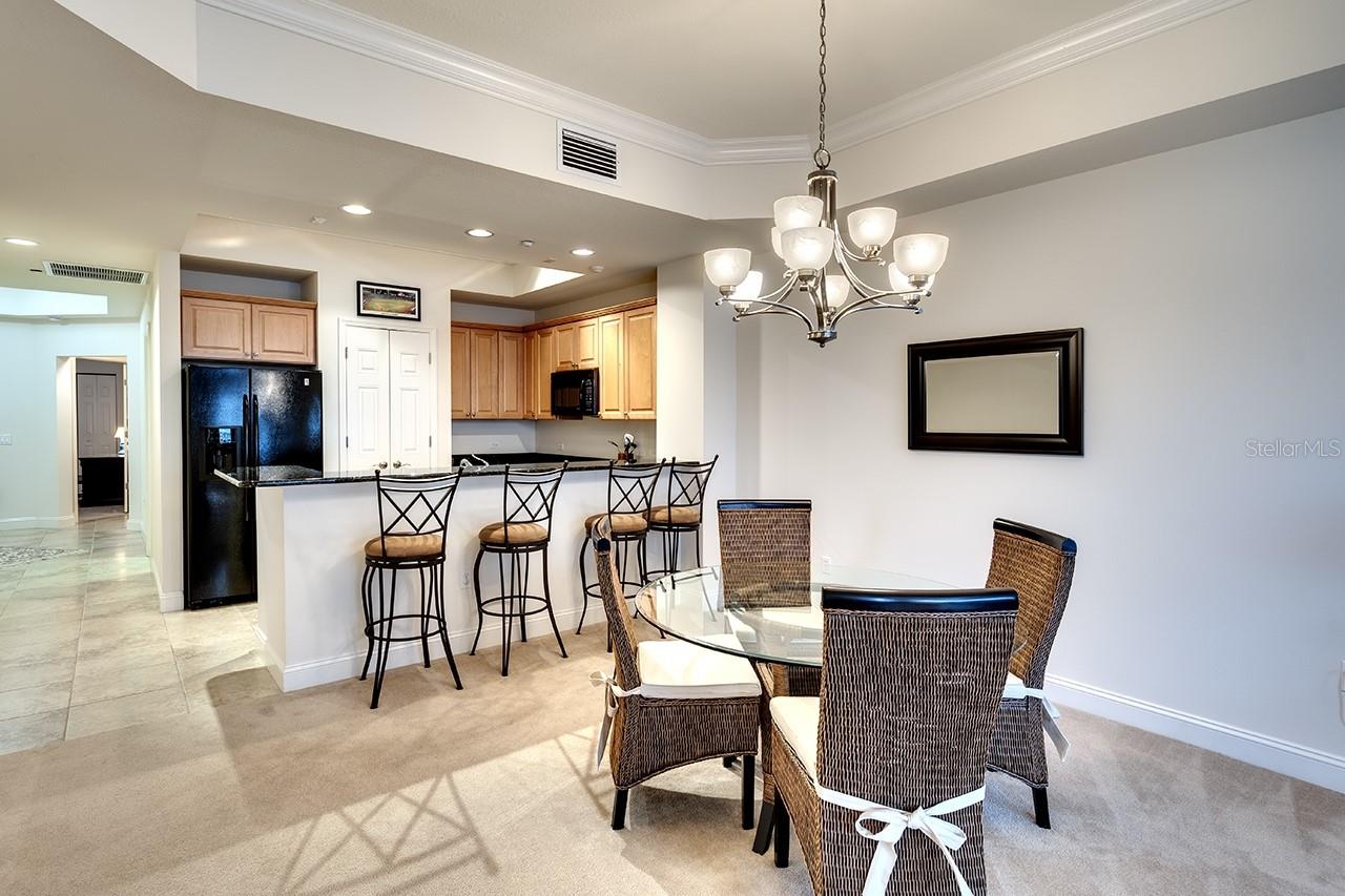 Image 17 of 27 For 7702 Lake Vista Court 204