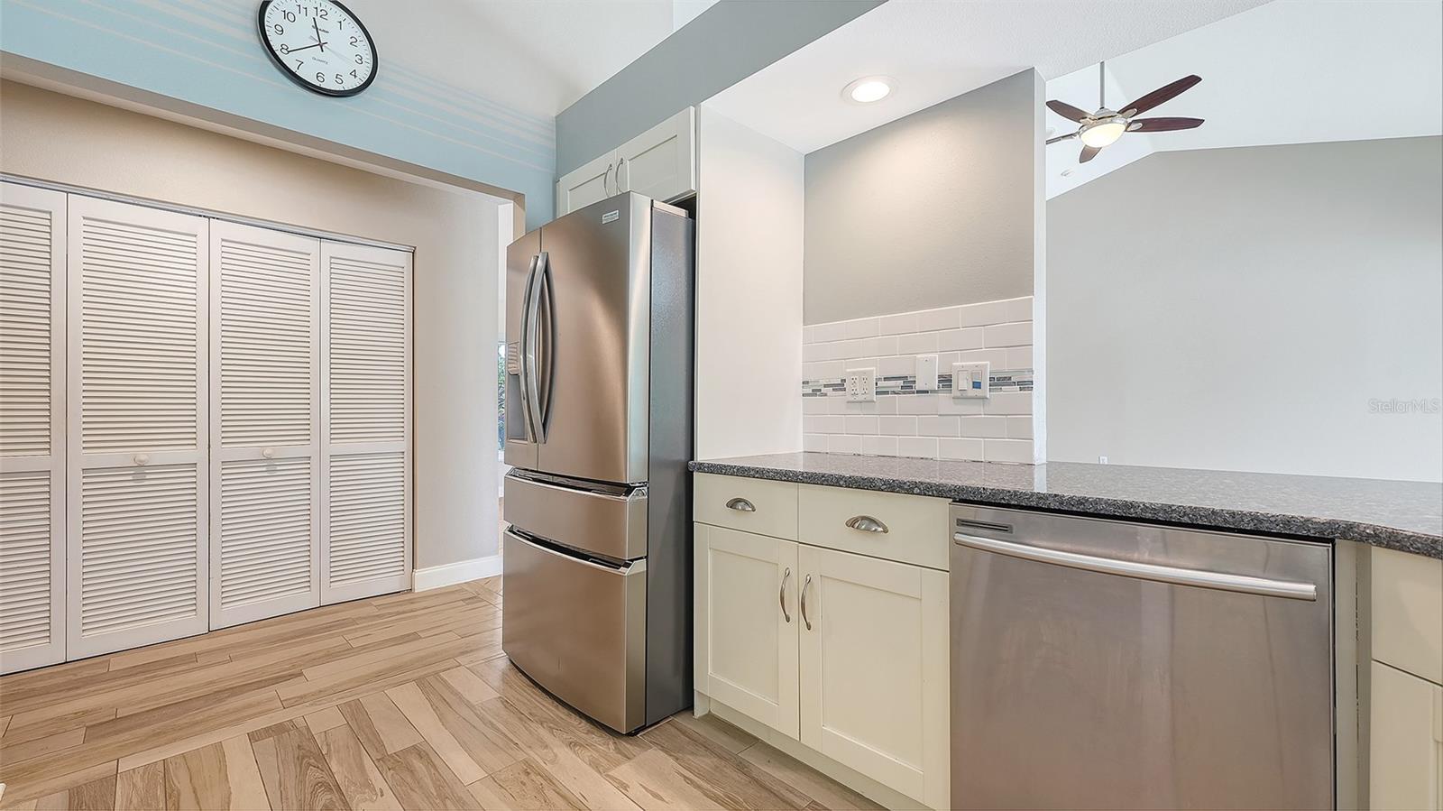 Image 15 of 49 For 416 Rossetti Drive