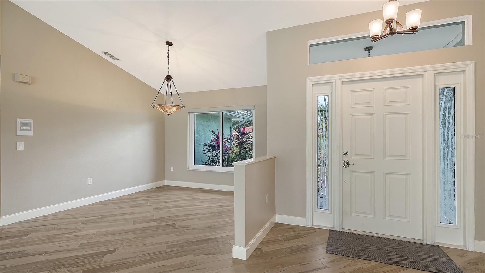 Image 5 of 49 For 416 Rossetti Drive