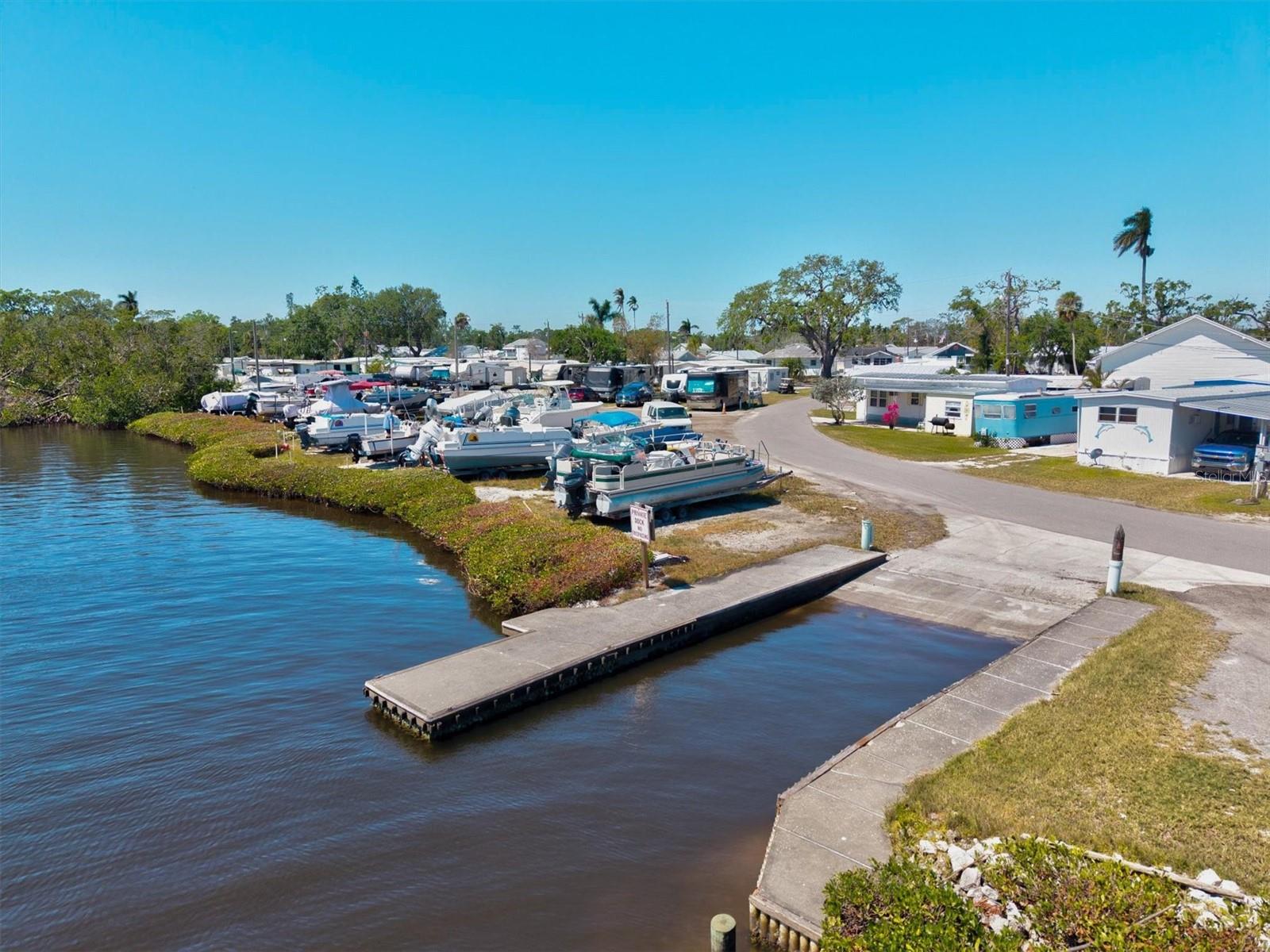 Image 34 of 49 For 12 Lafayette Street