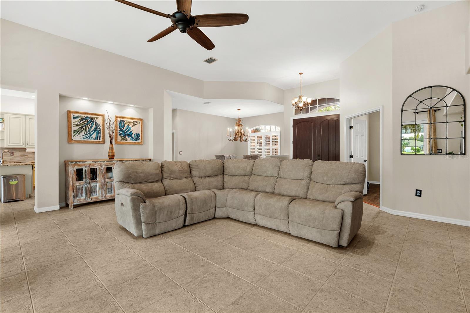 Image 5 of 39 For 11311 30th Cove E