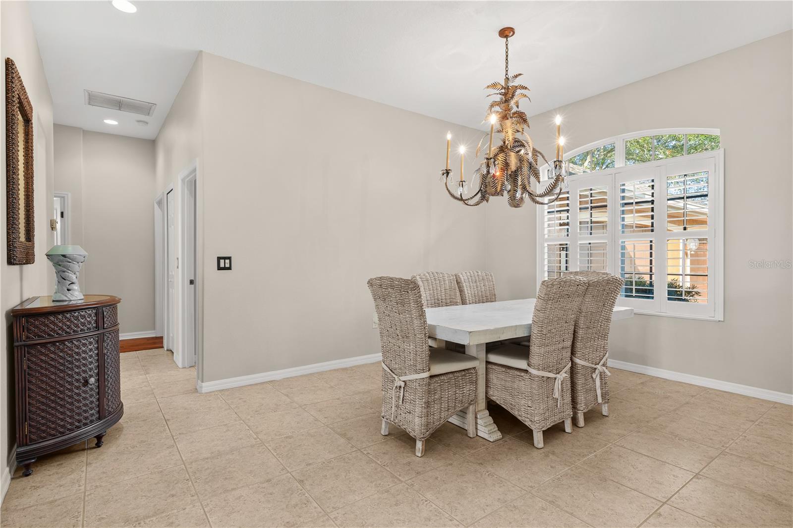 Image 8 of 39 For 11311 30th Cove E