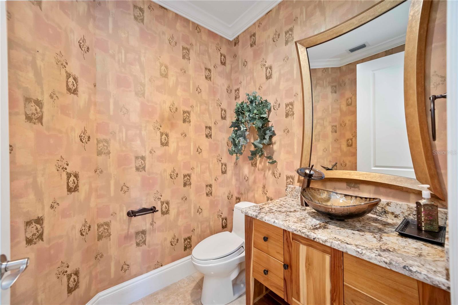 Image 50 of 50 For 50 Central Avenue 17phb