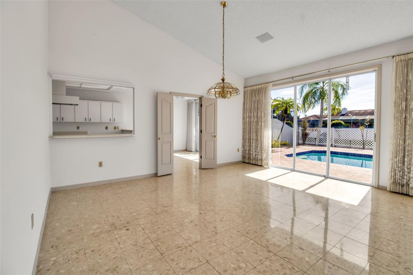 Image 19 of 36 For 4706 61st Avenue Drive W