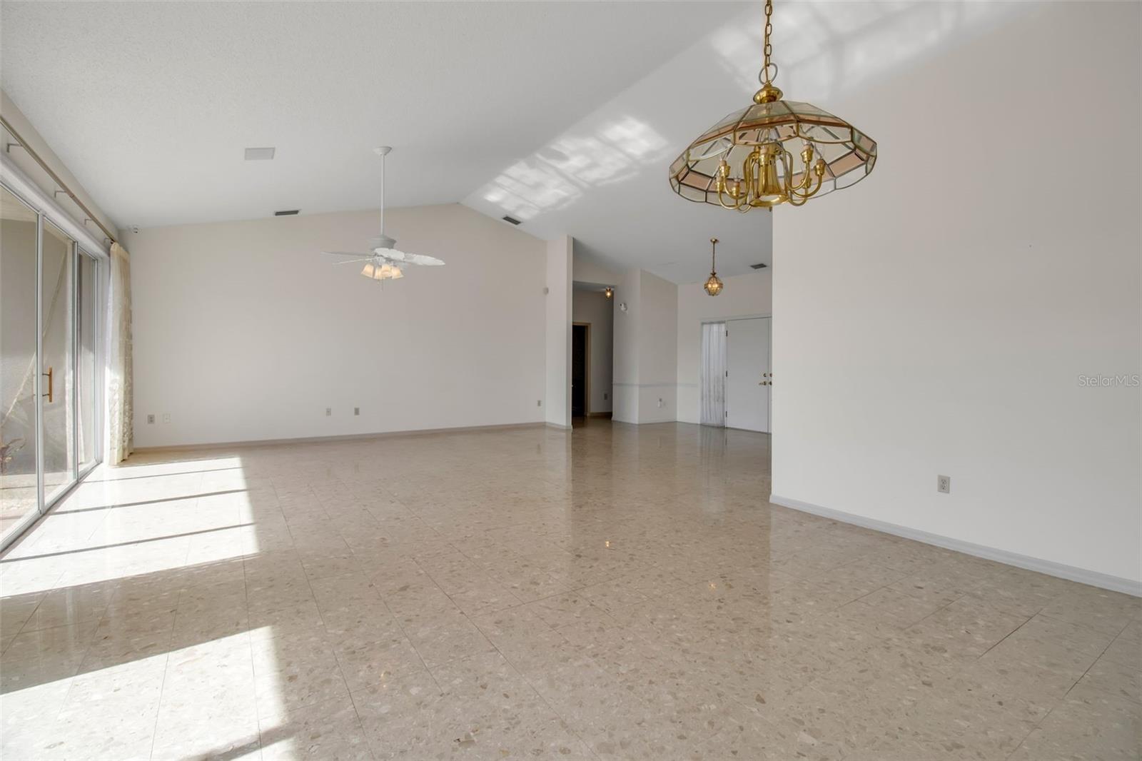 Image 21 of 36 For 4706 61st Avenue Drive W