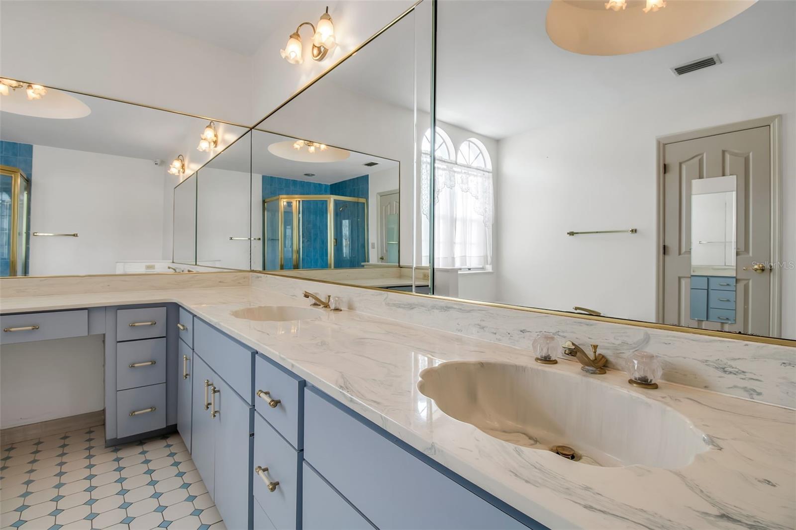 Image 29 of 36 For 4706 61st Avenue Drive W