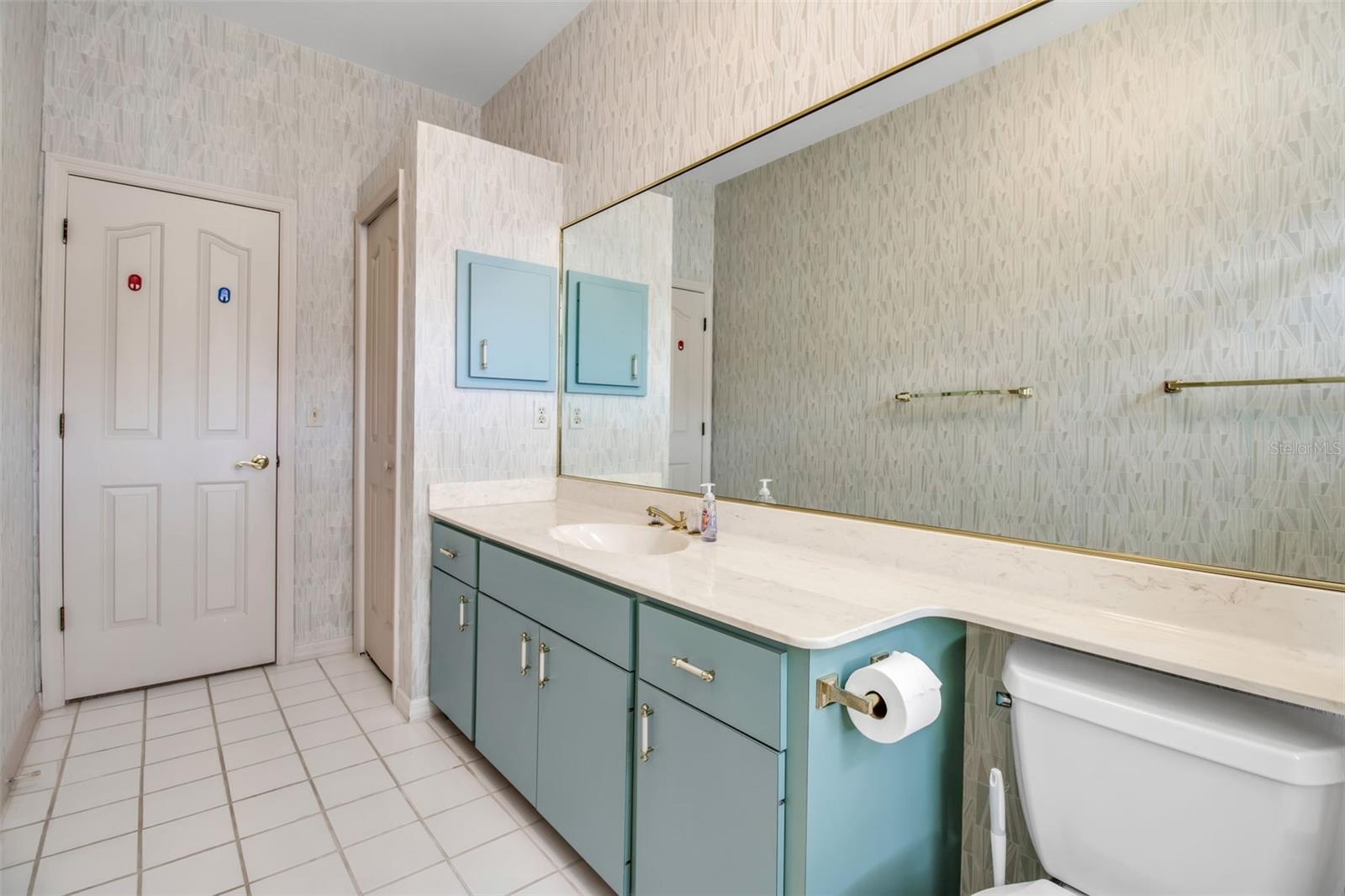 Image 32 of 36 For 4706 61st Avenue Drive W