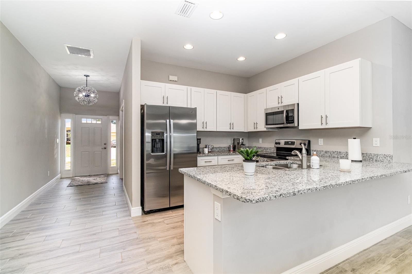 Image 2 of 25 For 2841 45th Place