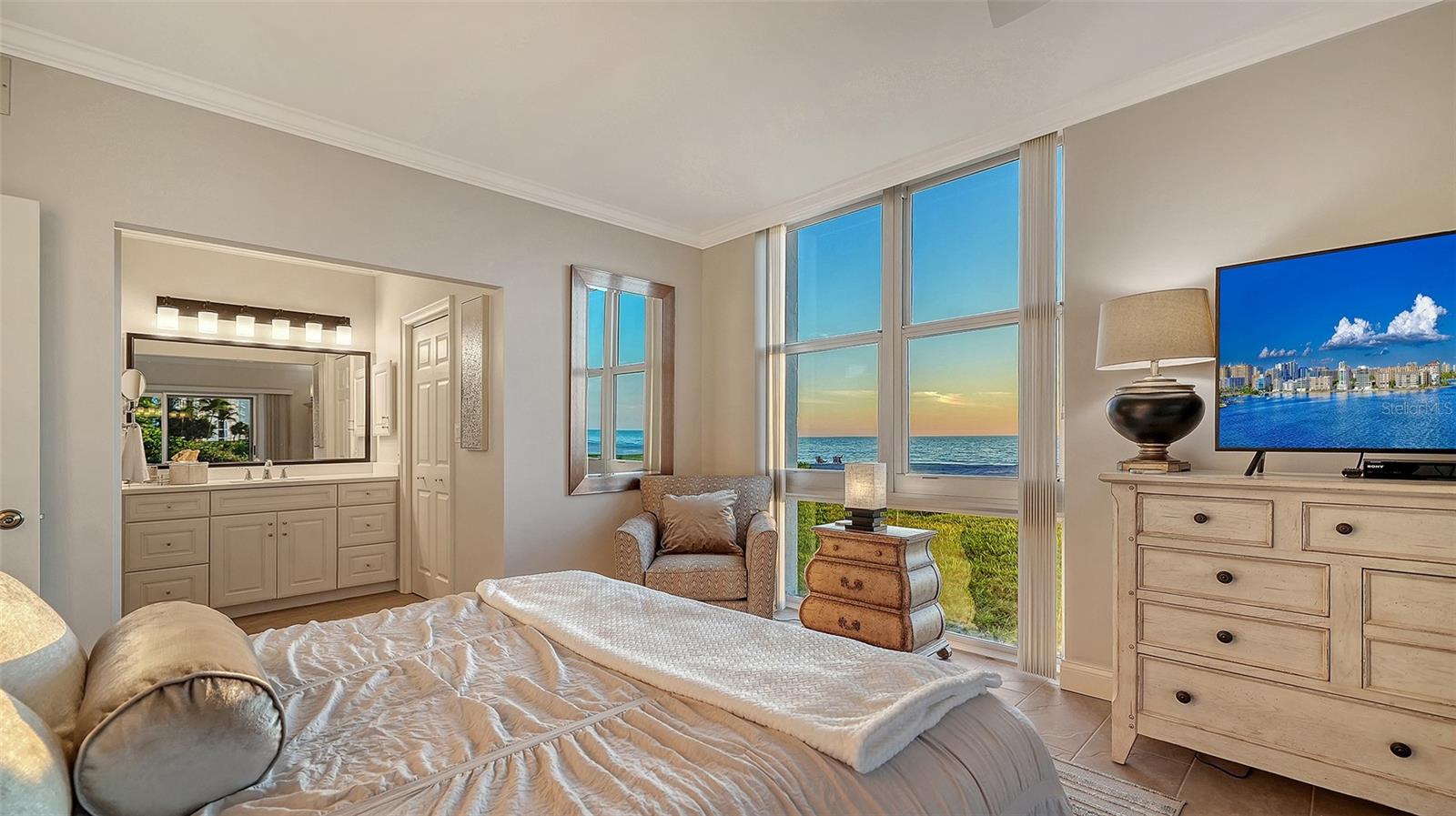 Image 11 of 70 For 2301 Gulf Of Mexico Drive 12n And 11