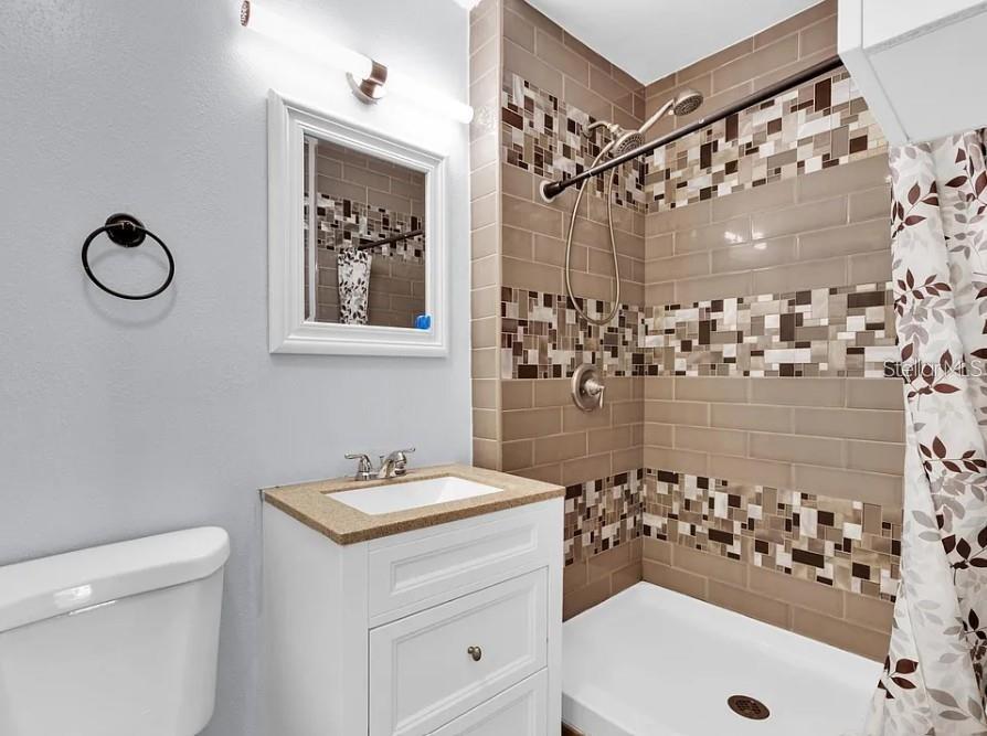 Image 6 of 9 For 835 Brentwood Drive