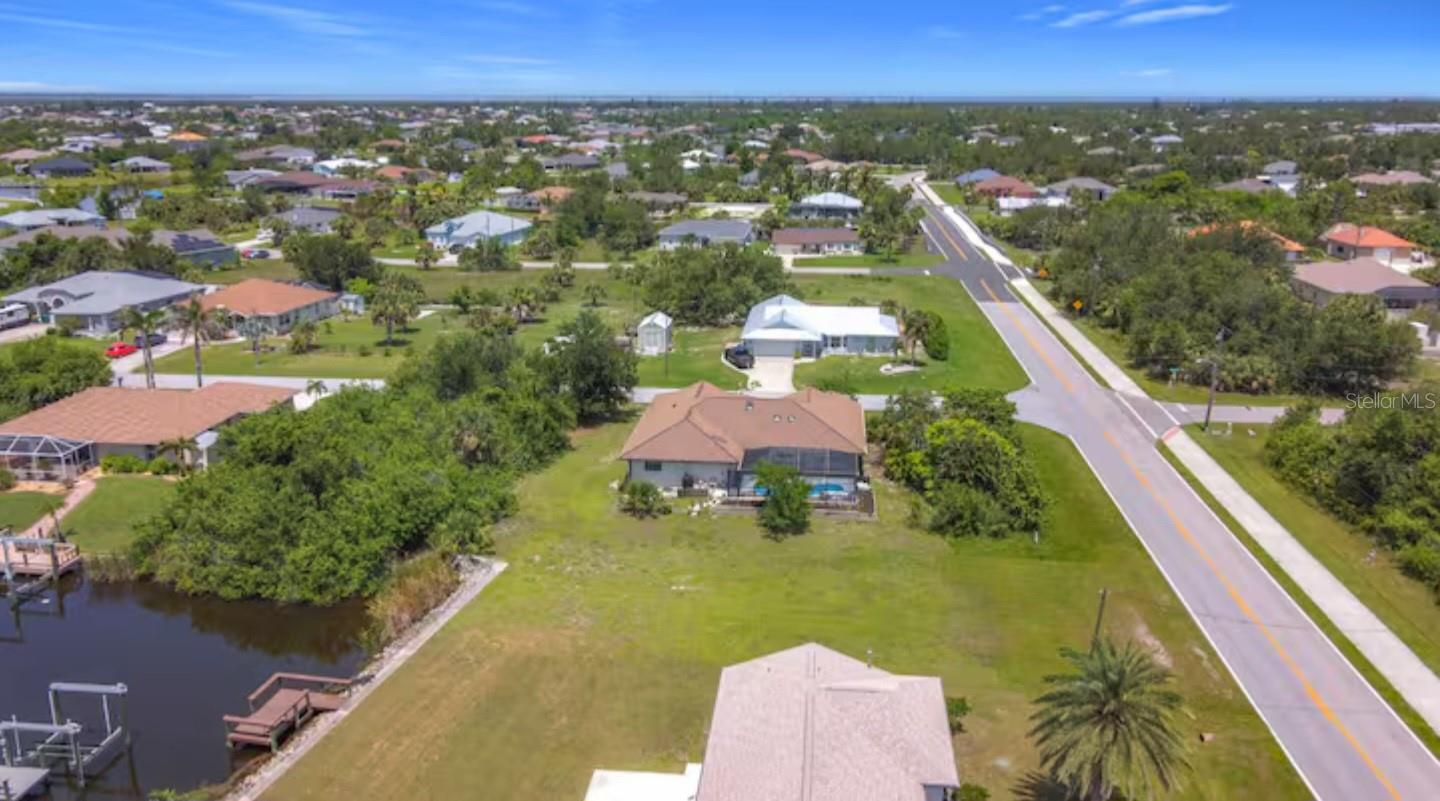 Image 20 of 21 For 9308 President Circle