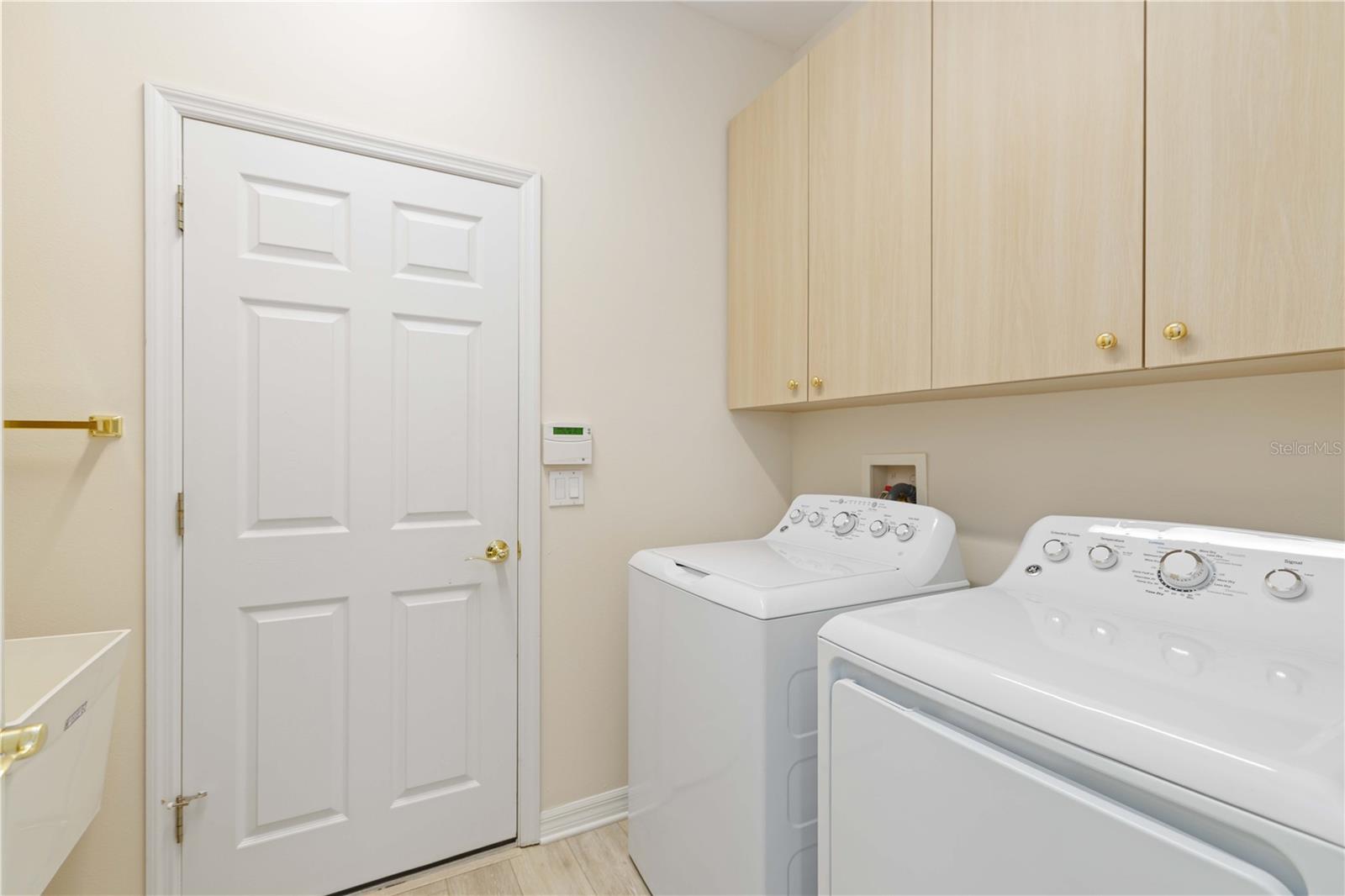 Image 16 of 58 For 9616 Turning Leaf Terrace