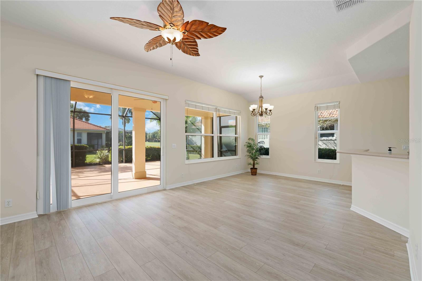 Image 5 of 58 For 9616 Turning Leaf Terrace