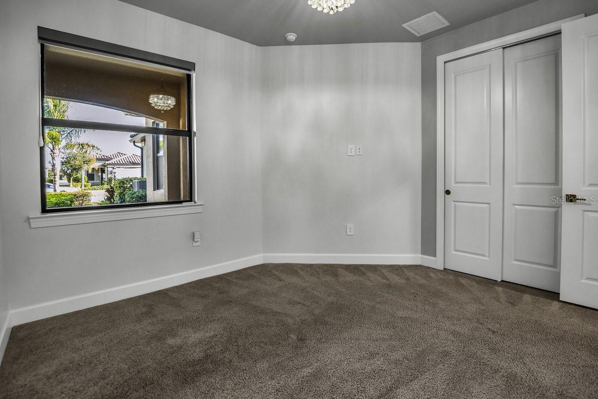 Image 21 of 61 For 17688 Northwood Place