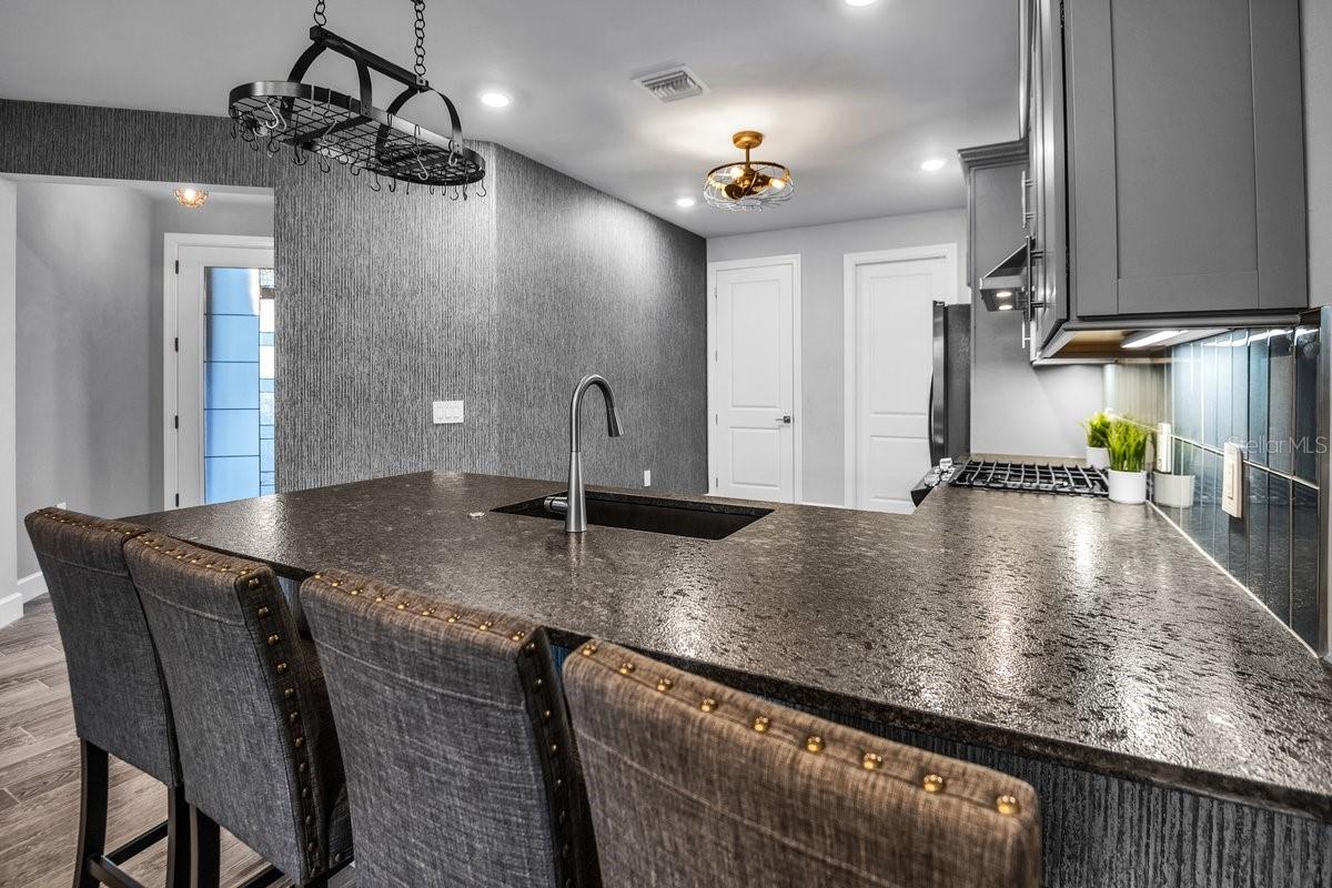 Image 9 of 61 For 17688 Northwood Place