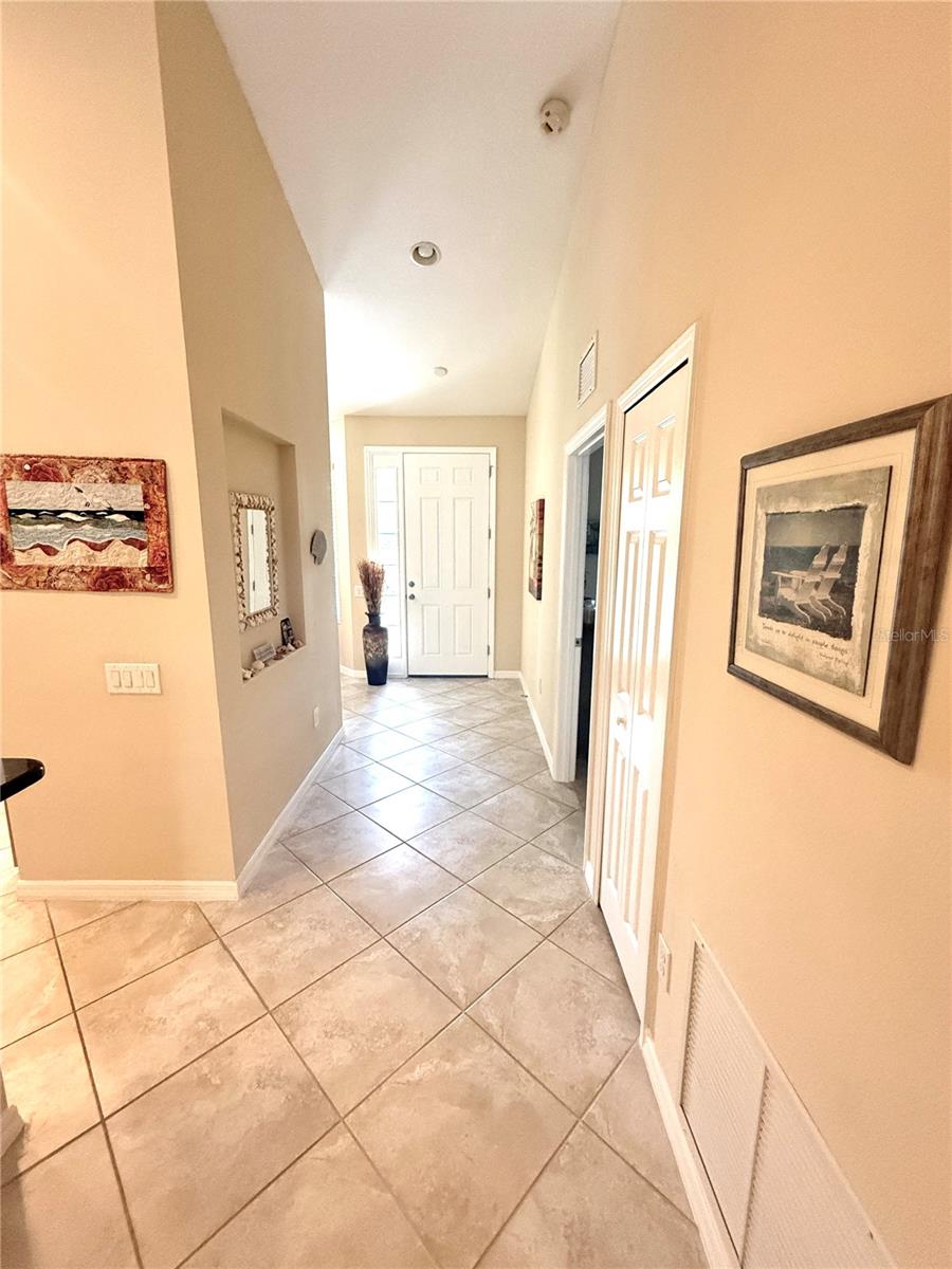 Image 11 of 53 For 5577 Key West Place 5577