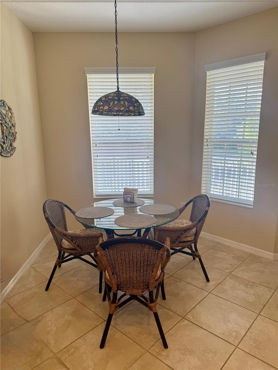 Image 6 of 53 For 5577 Key West Place 5577