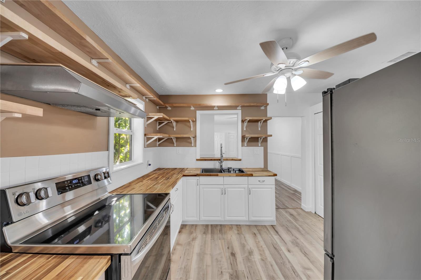 Image 11 of 22 For 3203 38th Avenue