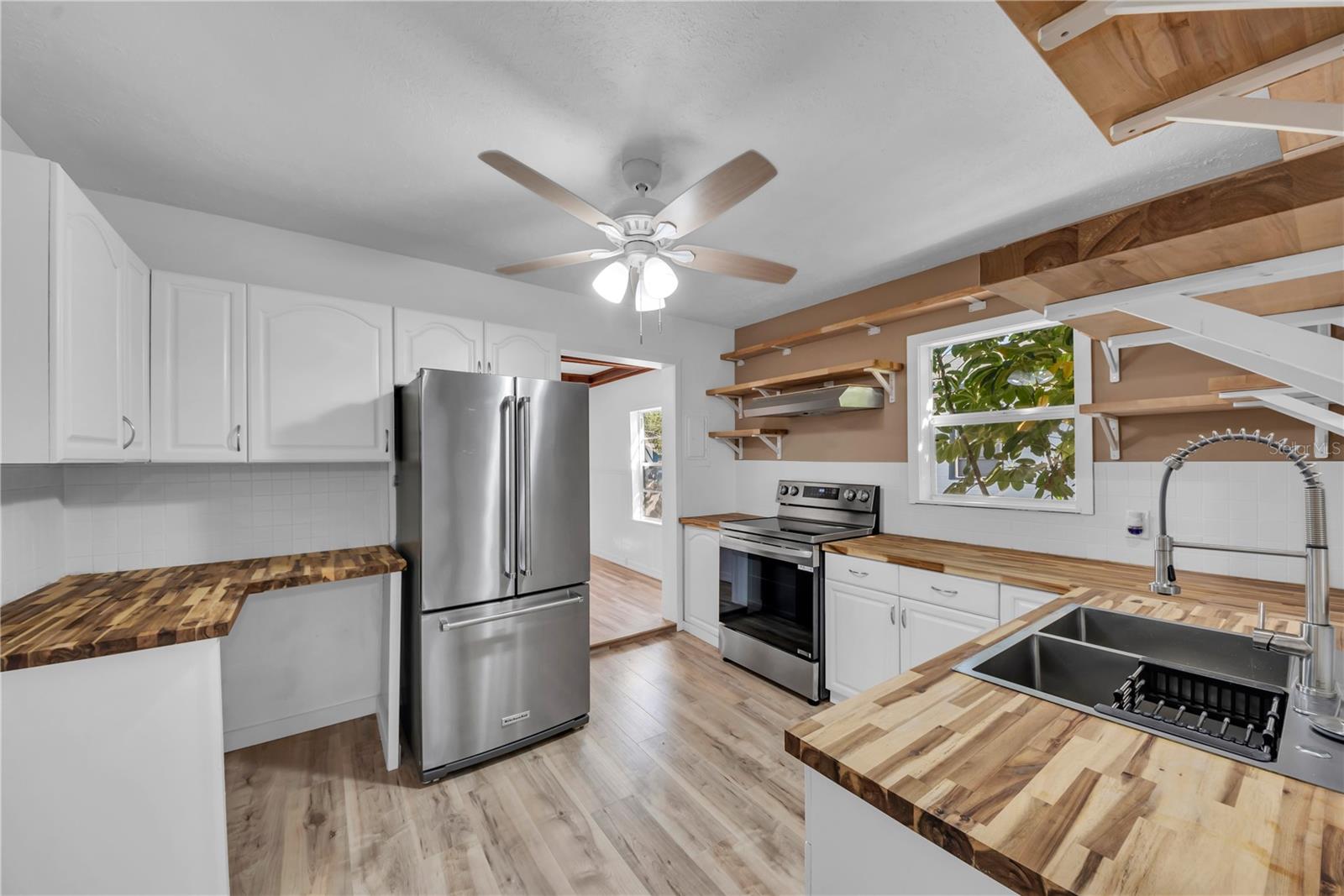 Image 13 of 22 For 3203 38th Avenue