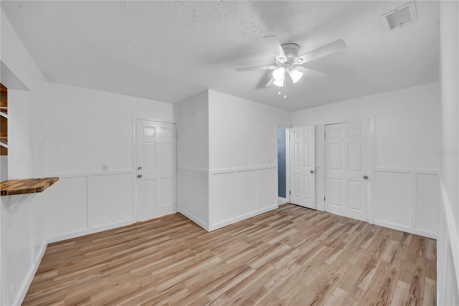 Image 15 of 22 For 3203 38th Avenue