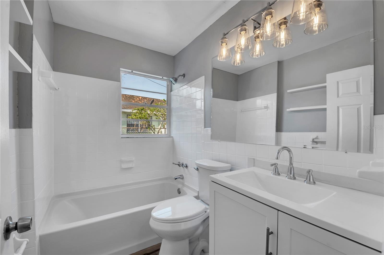 Image 9 of 22 For 3203 38th Avenue