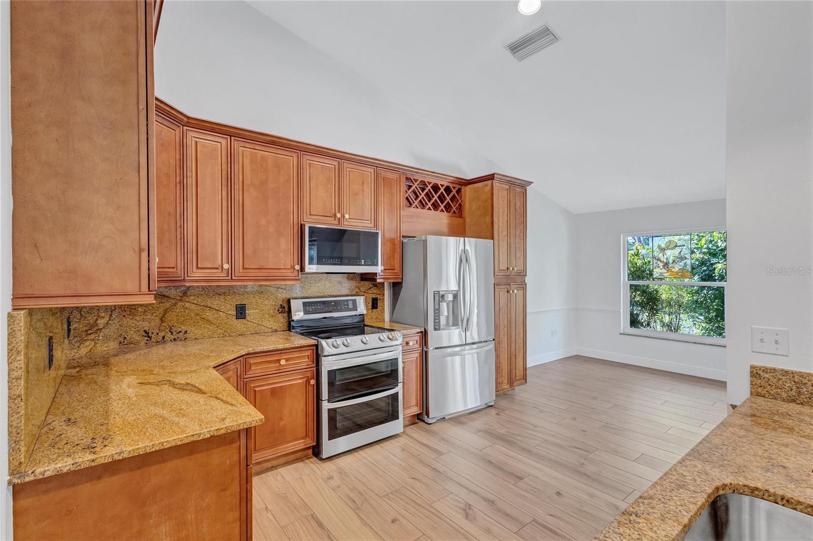 Image 16 of 41 For 4435 Diamond Circle W