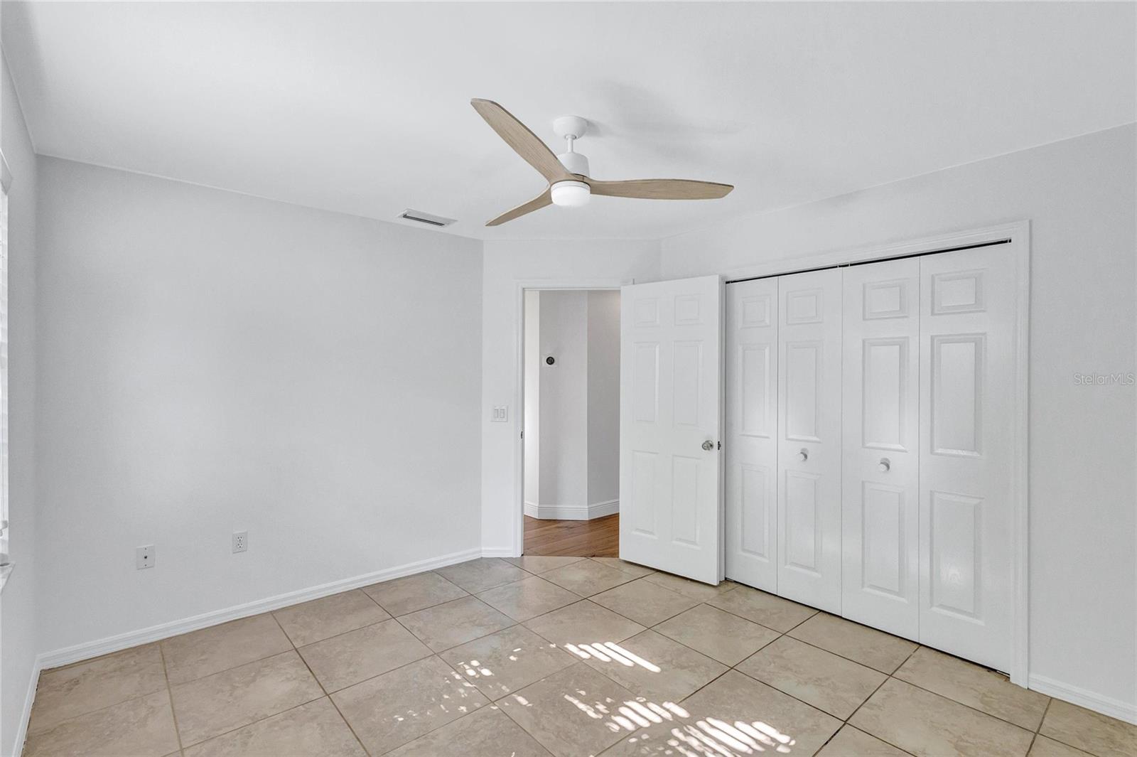 Image 22 of 41 For 4435 Diamond Circle W