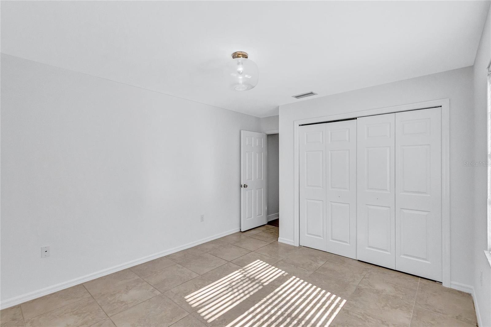 Image 23 of 41 For 4435 Diamond Circle W