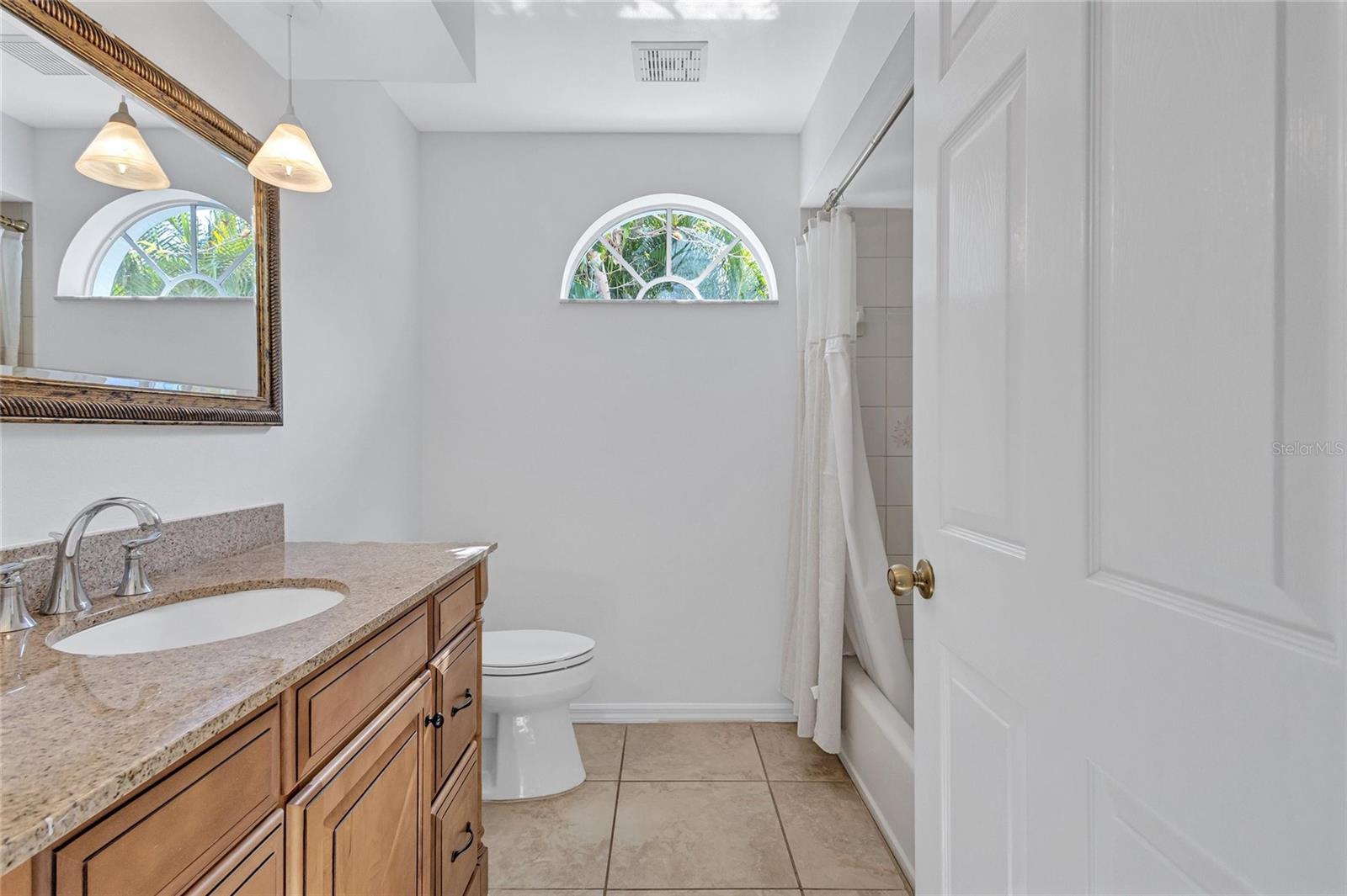 Image 24 of 41 For 4435 Diamond Circle W