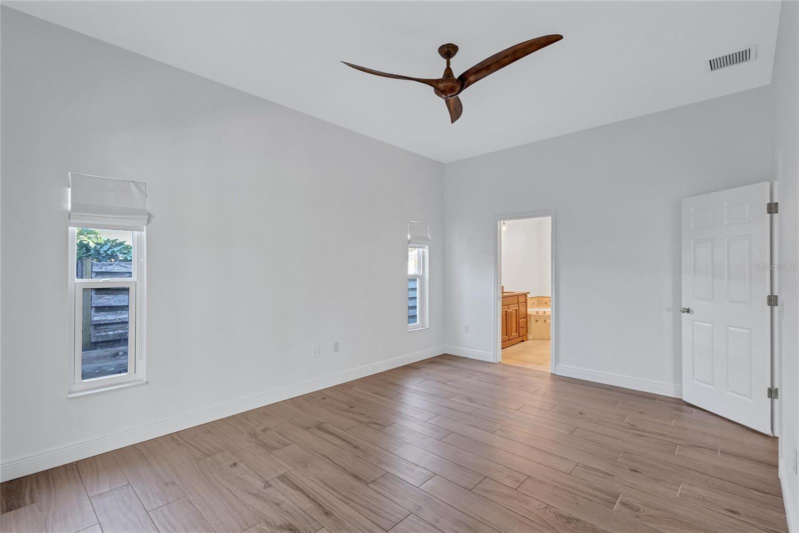 Image 36 of 41 For 4435 Diamond Circle W