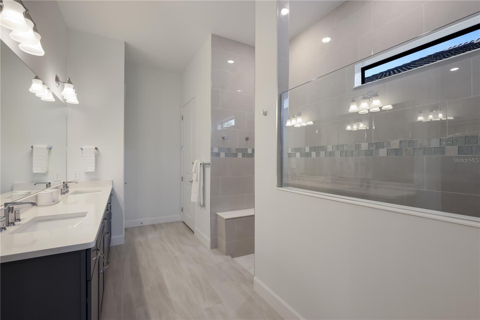 Image 25 of 99 For 18025 Northwood Place