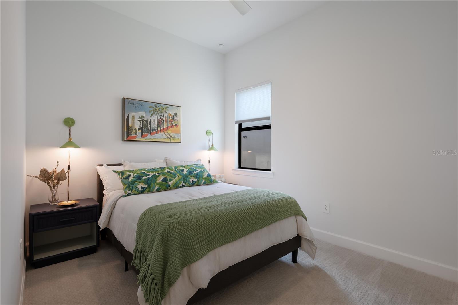 Image 29 of 99 For 18025 Northwood Place