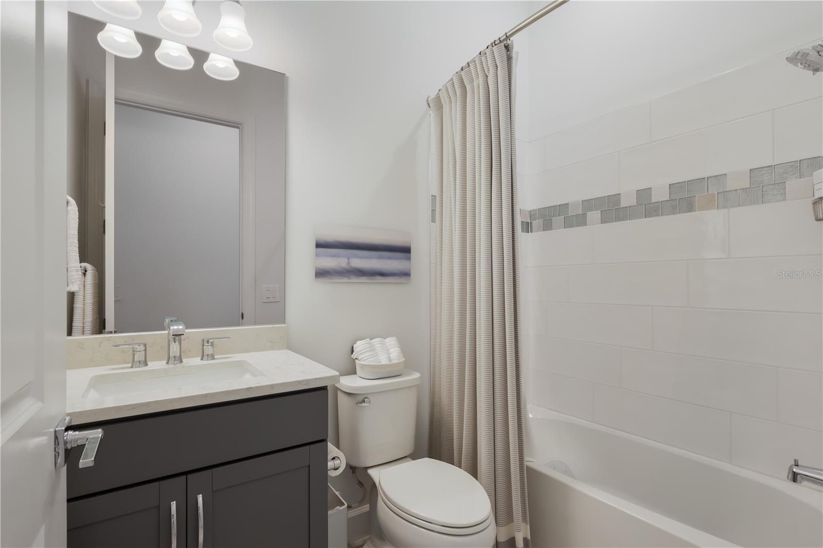 Image 30 of 99 For 18025 Northwood Place