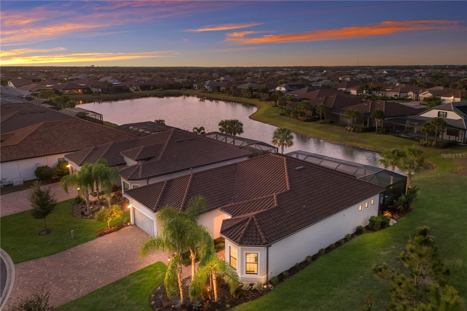 Image 52 of 99 For 18025 Northwood Place